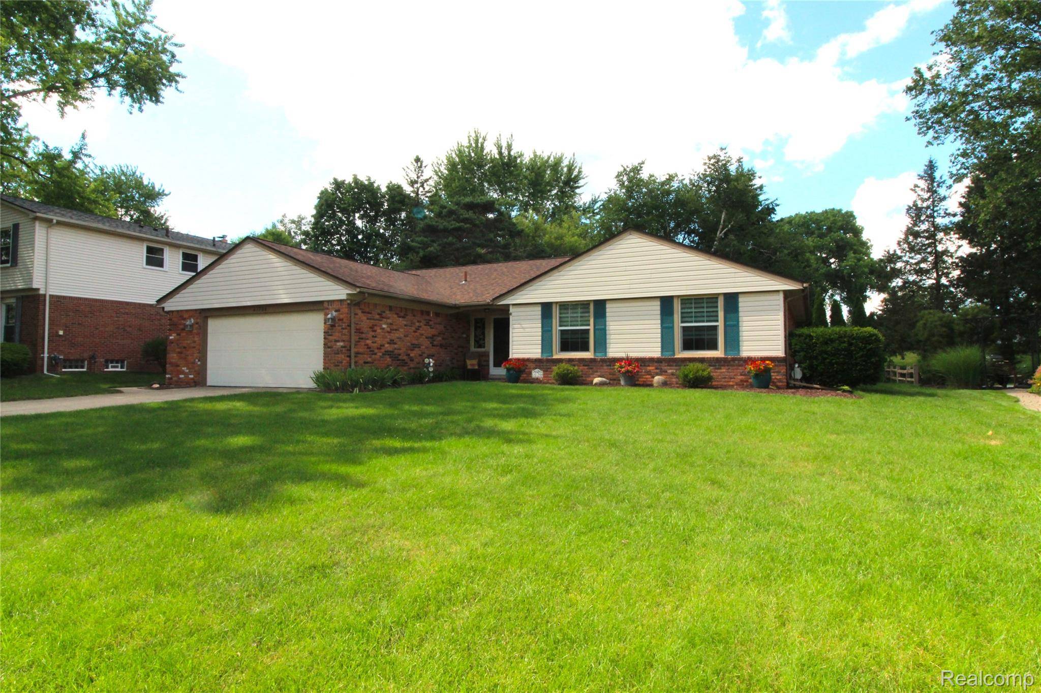 41784 Ladywood DR, Northville Township, MI 48168