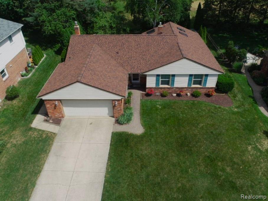 41784 Ladywood DR, Northville Township, MI 48168
