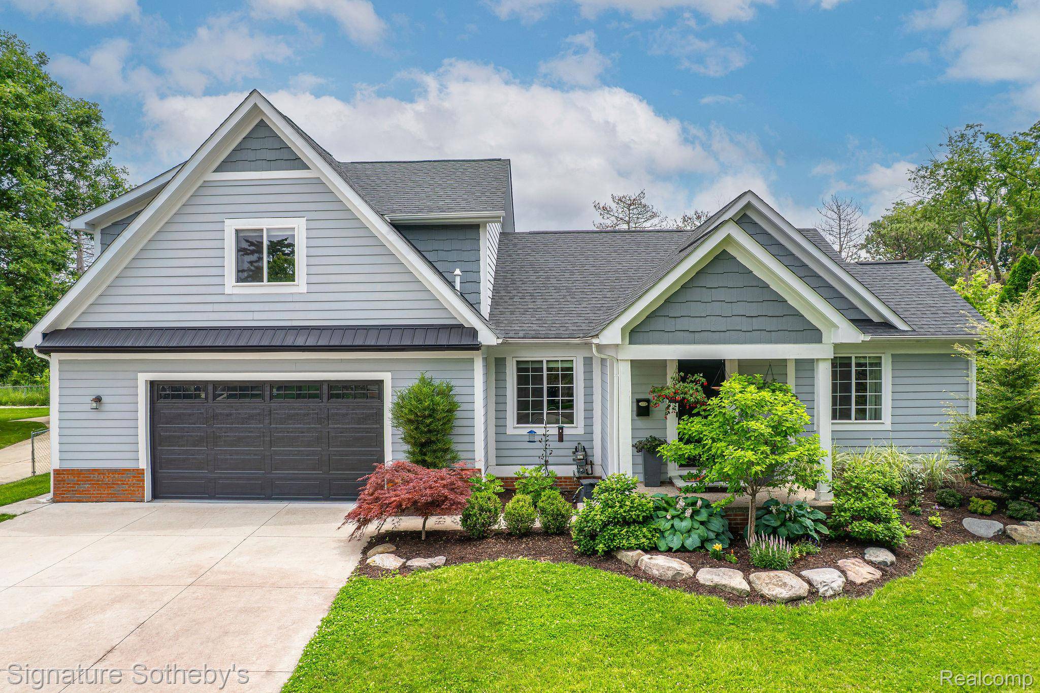 3210 Harvard RD, Royal Oak, MI 48073