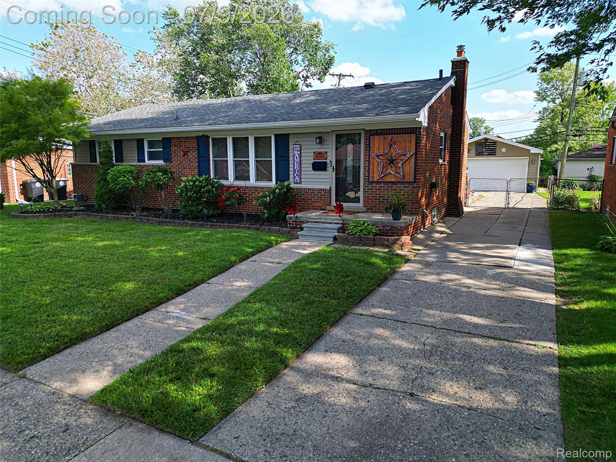 32125 Oakley ST, Livonia, MI 48154