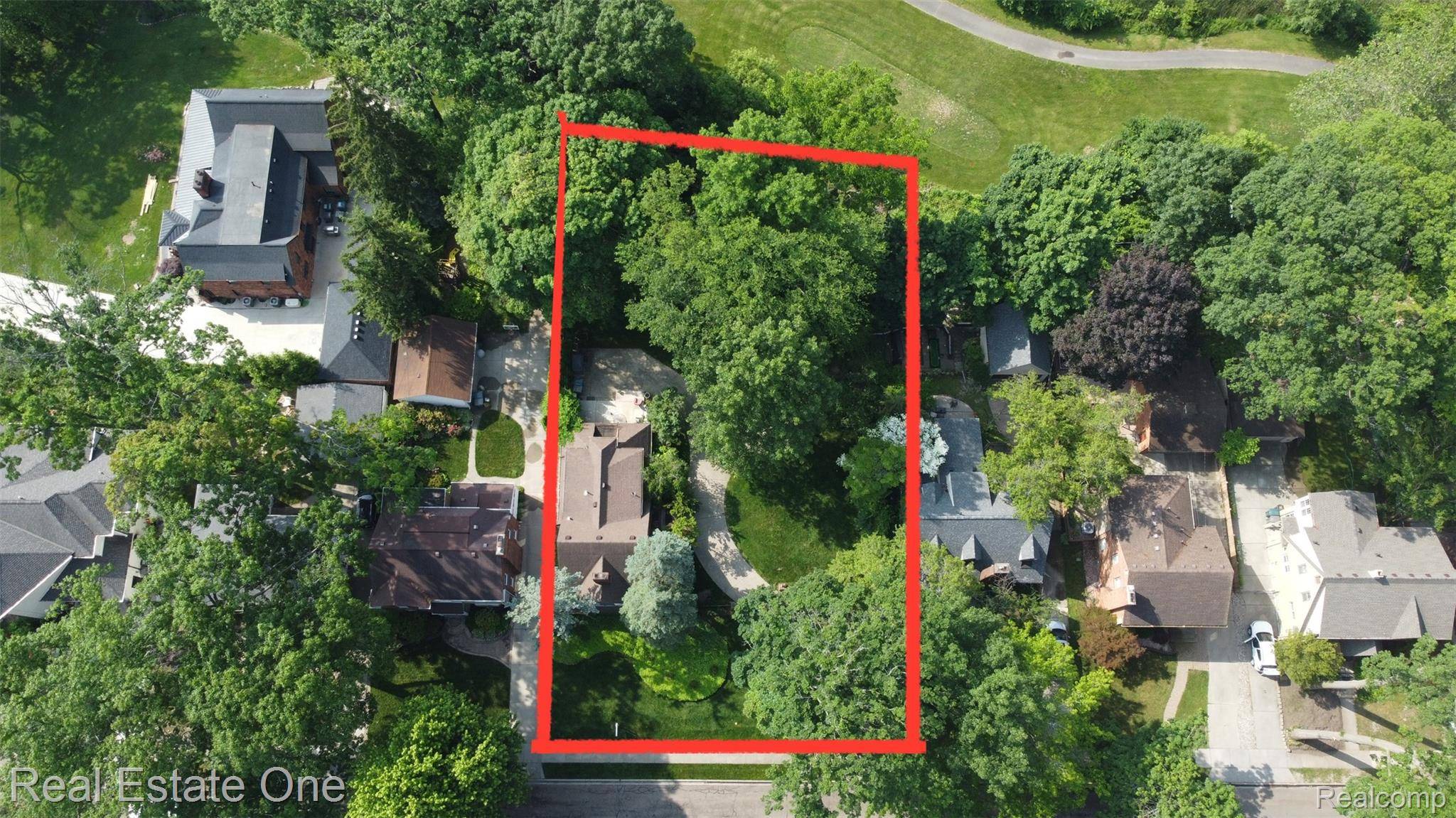 939 S HIGHLAND ST, Dearborn, MI 48124
