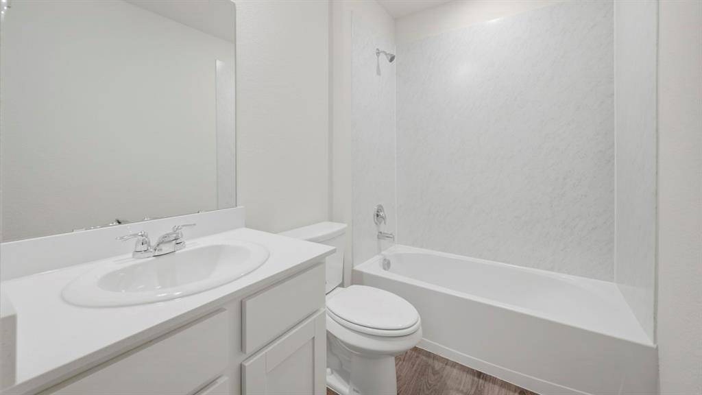 3243 Slocum Drive, Paris, TX 75460