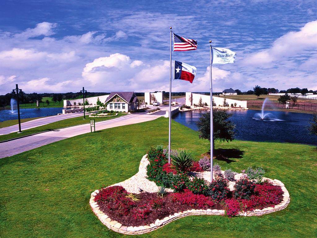 1487 Sage Court, Whitney, TX 76692