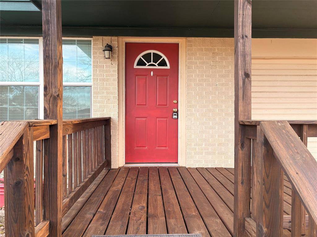 2104 2nd Avenue, Bridgeport, TX 76426