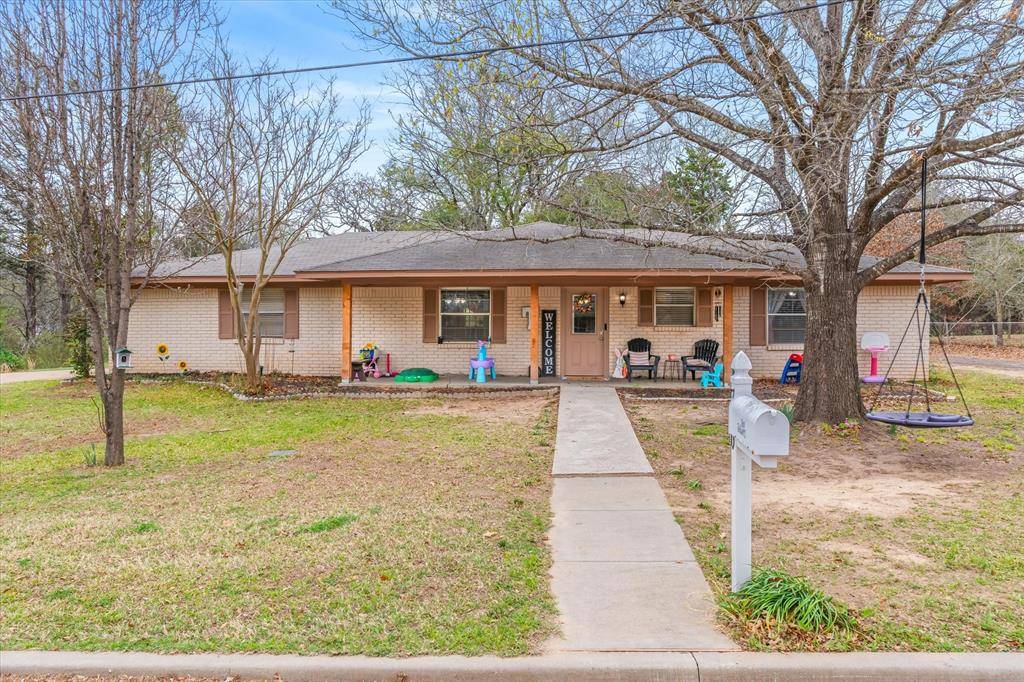 700 Amy Street, Canton, TX 75103