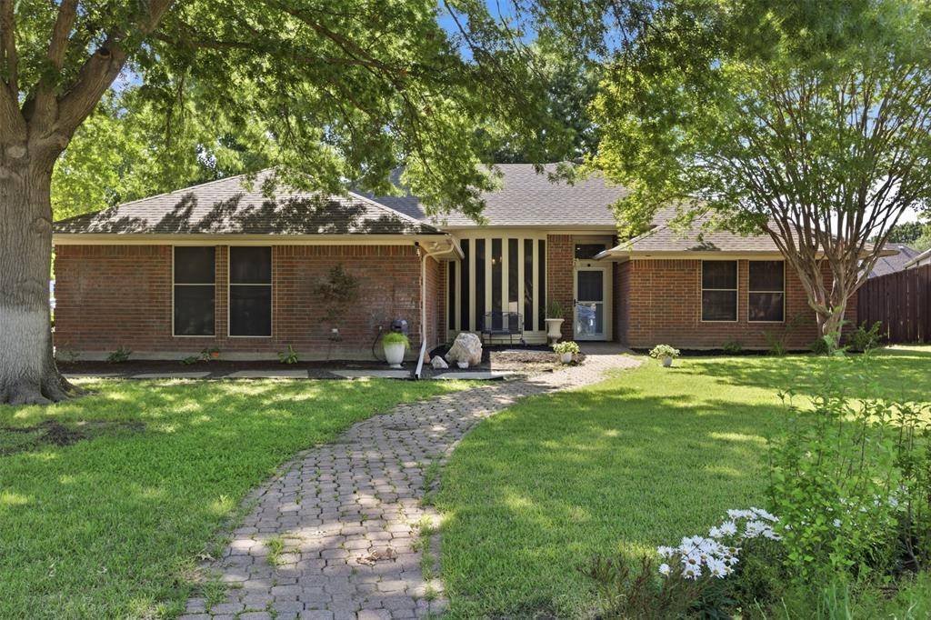 2505 Hillview Court, Denton, TX 76209