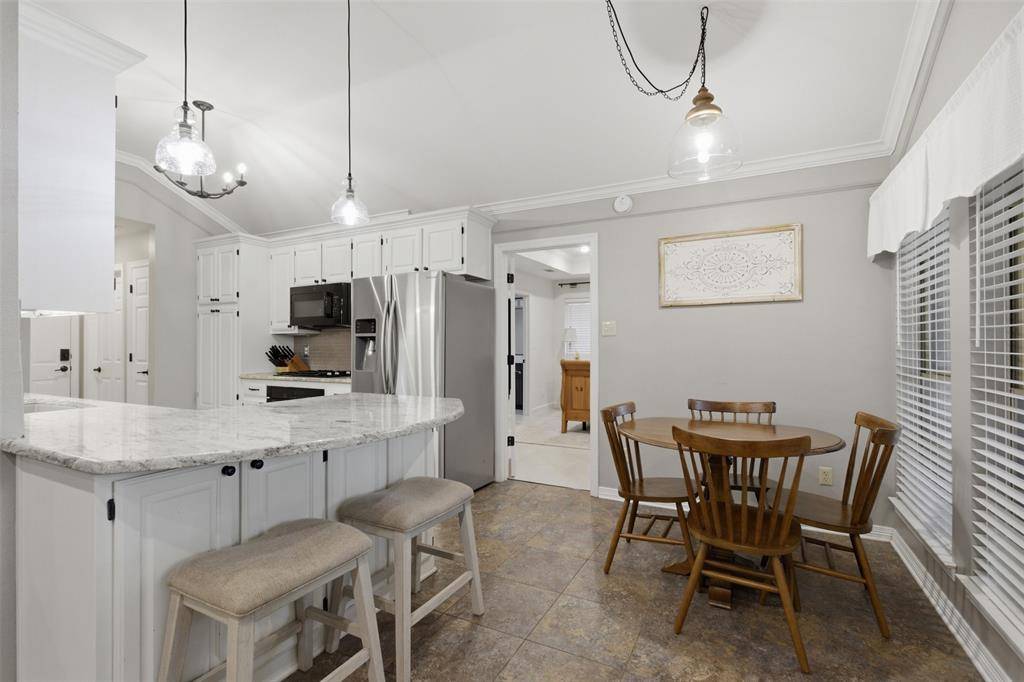 2505 Hillview Court, Denton, TX 76209