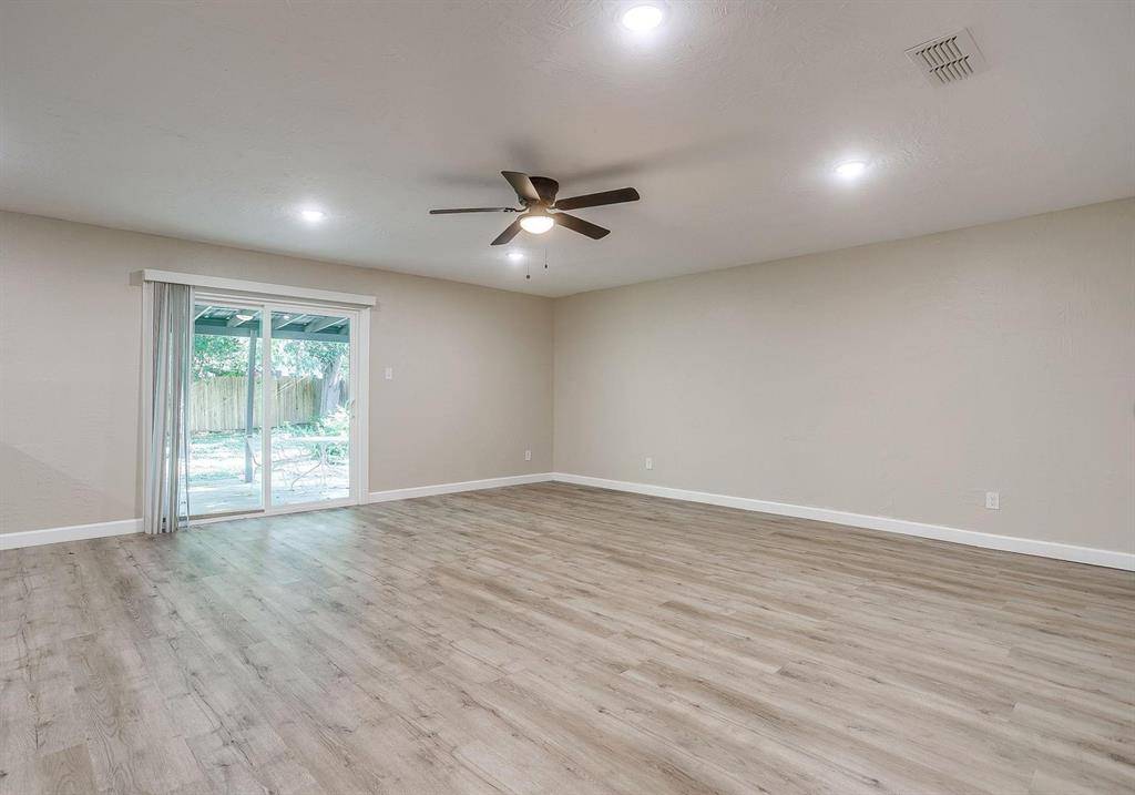 7412 Ewing Avenue, Fort Worth, TX 76116