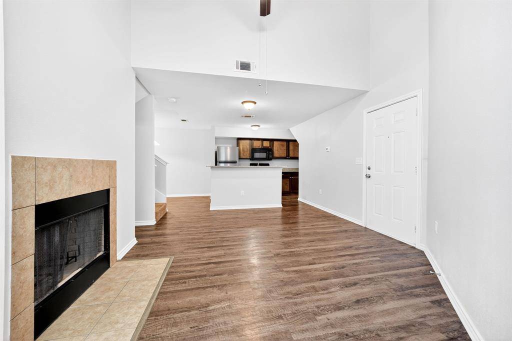 9837 Walnut Street #208, Dallas, TX 75243