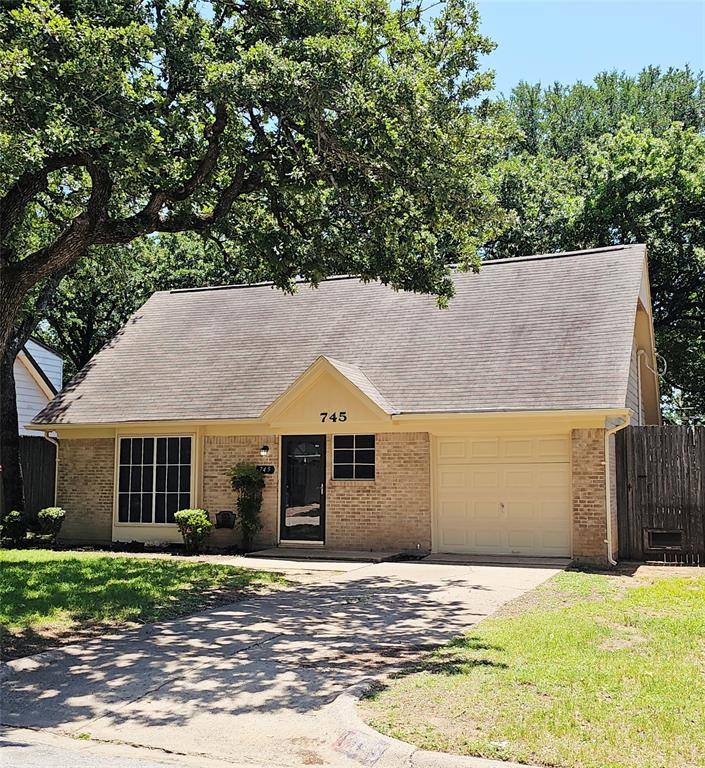 745 W Cedar Street, Hurst, TX 76053