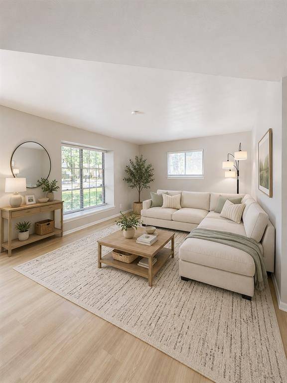 745 W Cedar Street, Hurst, TX 76053