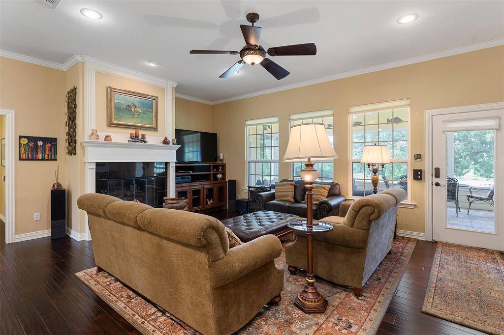 5270 Saddle Ridge Court, Athens, TX 75752