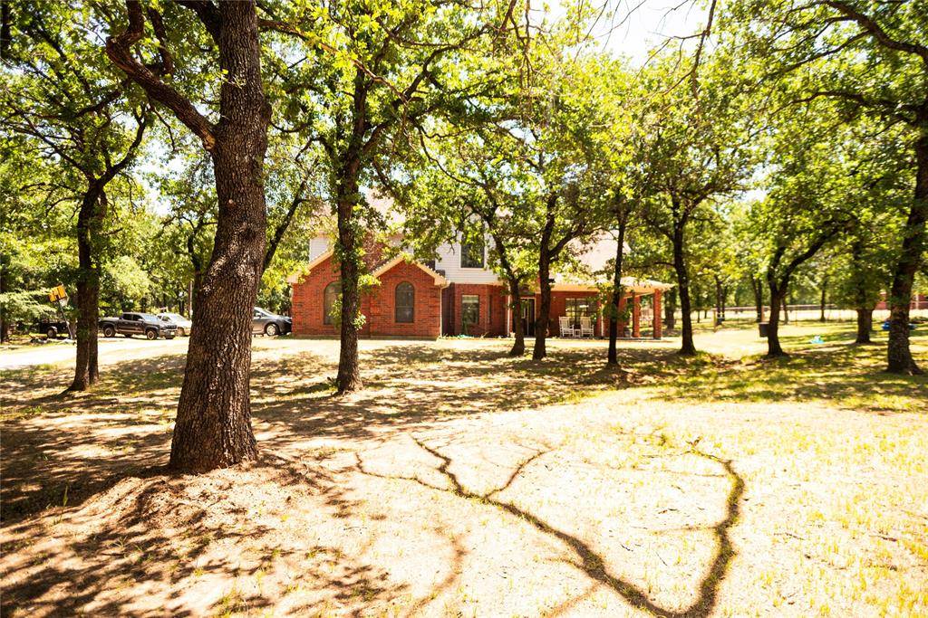 696 Indian Trail, Decatur, TX 76234