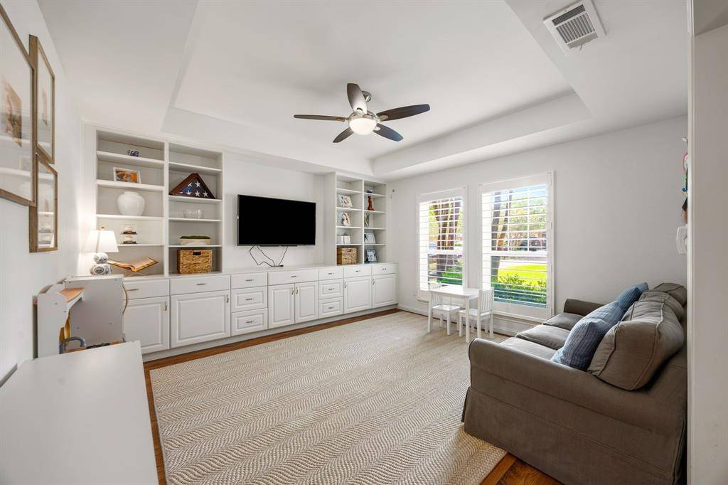 315 Drexel Drive, Grapevine, TX 76051