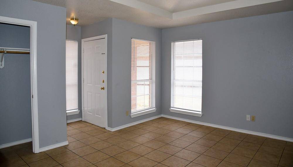 602 Crestridge Court #B, Decatur, TX 76234