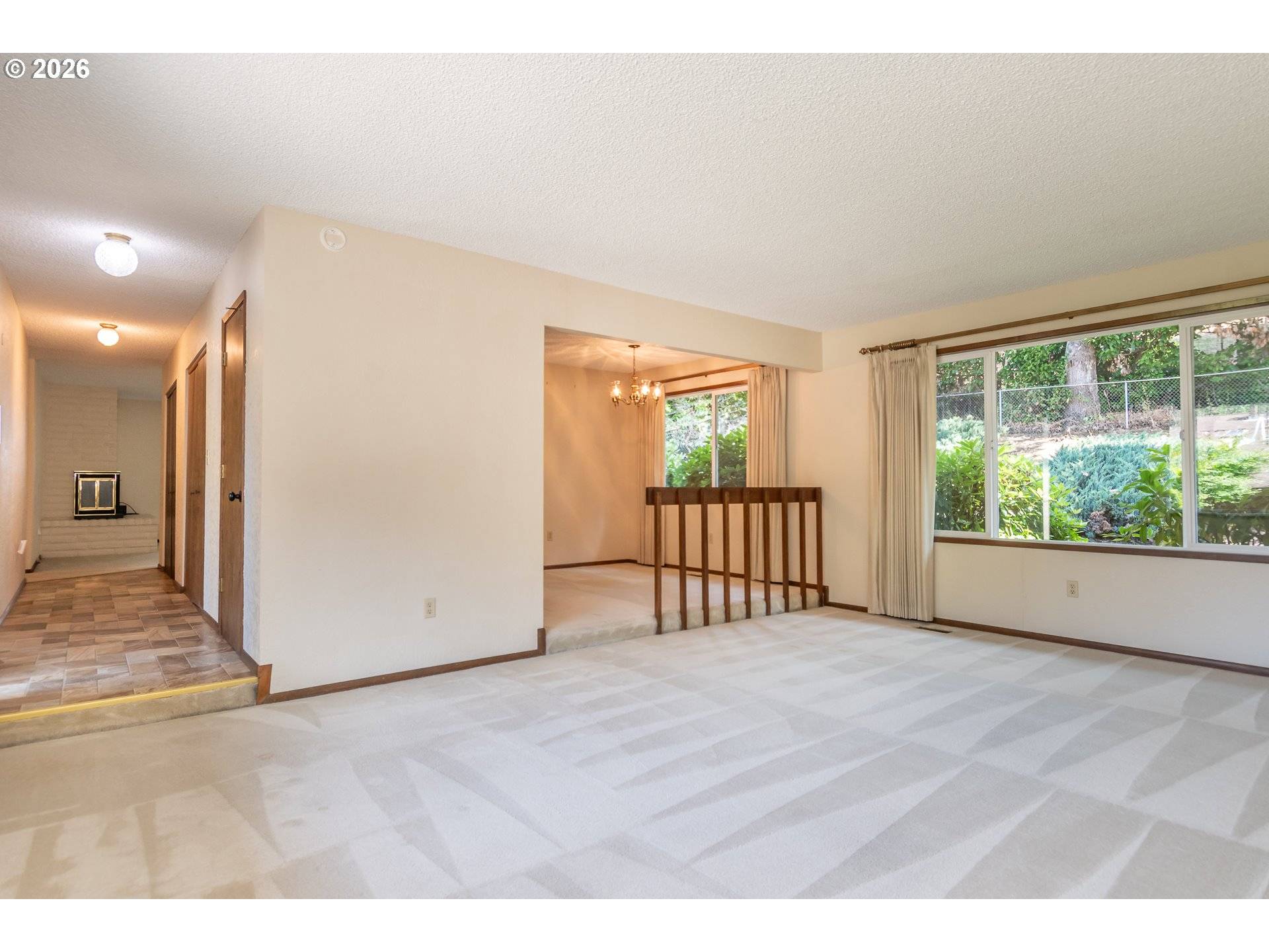 209 NORTH RIVER DR, Roseburg, OR 97470