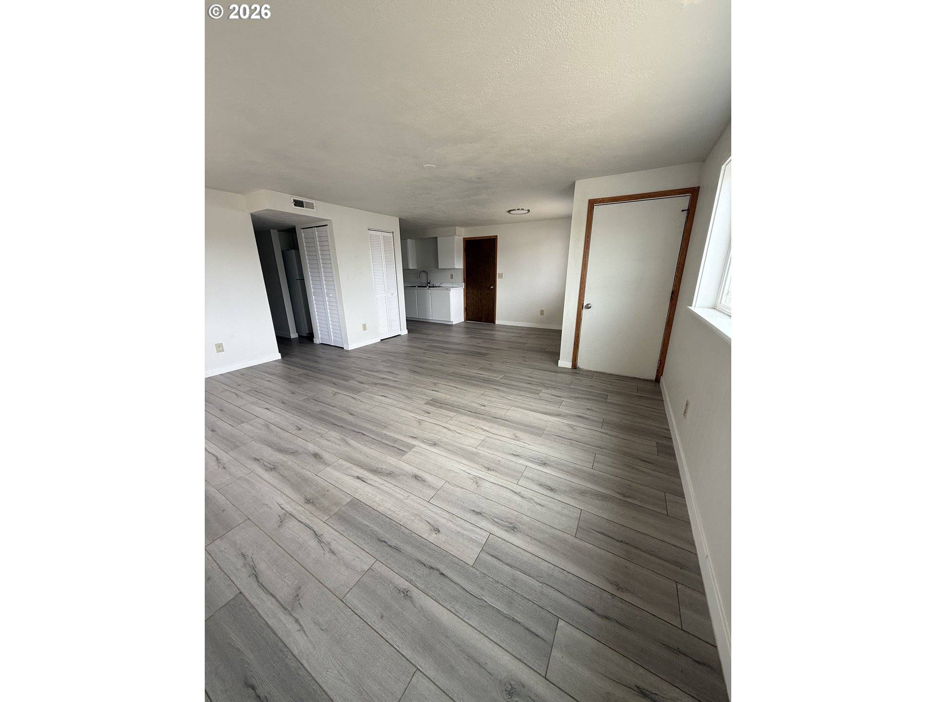 574 E REEDER DR, Hermiston, OR 97838
