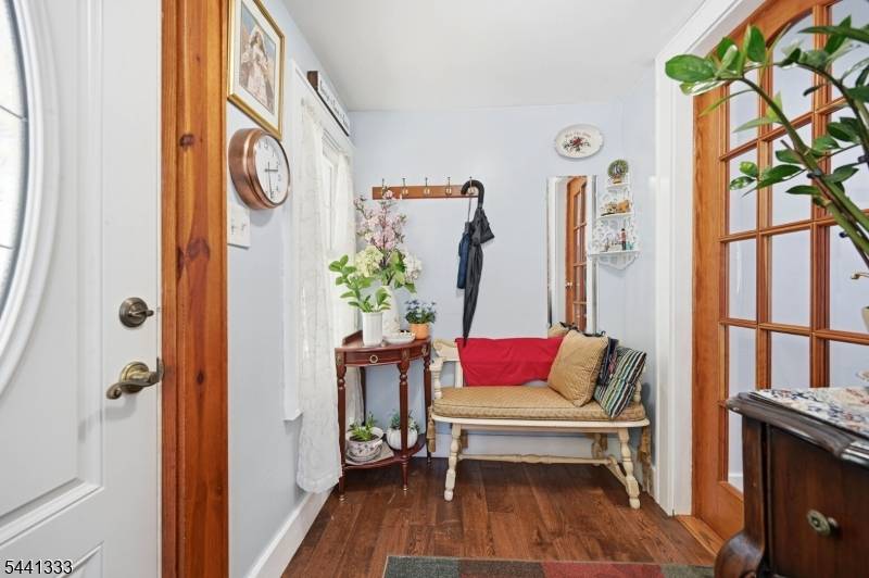 207 Buchanan St, Linden City, NJ 07036