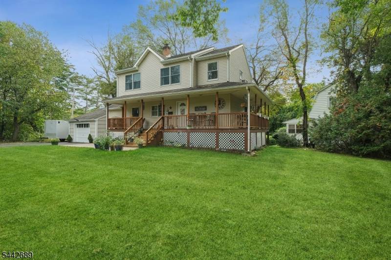 158 Maple St, New Providence Boro, NJ 07974
