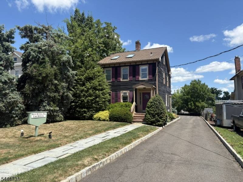 7 E High St, Somerville Boro, NJ 08876