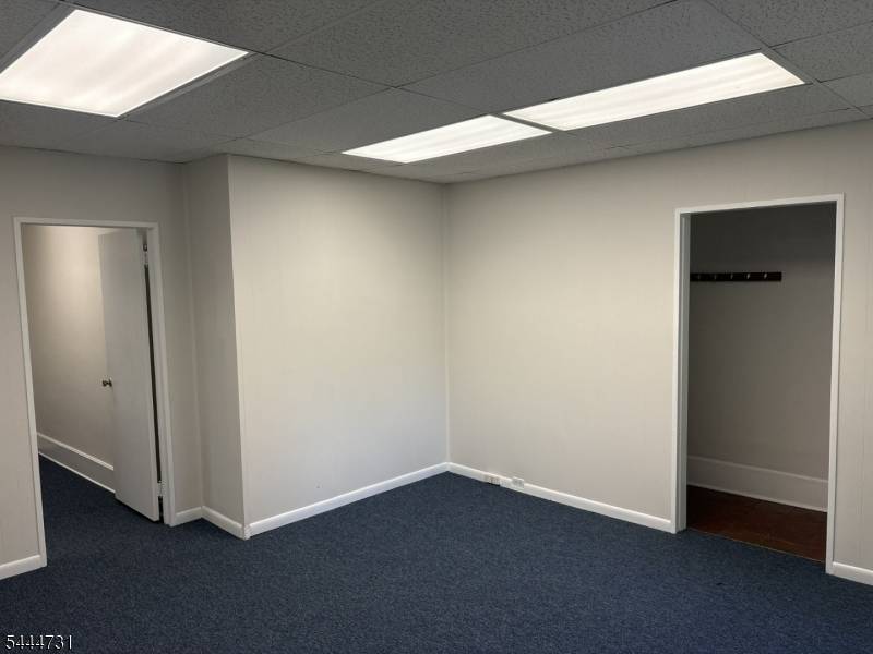7 E High St, Somerville Boro, NJ 08876