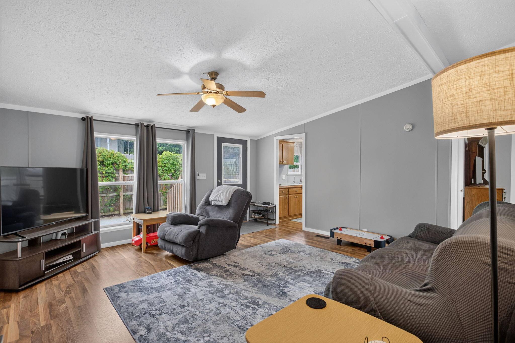 216 N Grinnell ST, Jackson City, MI 49202