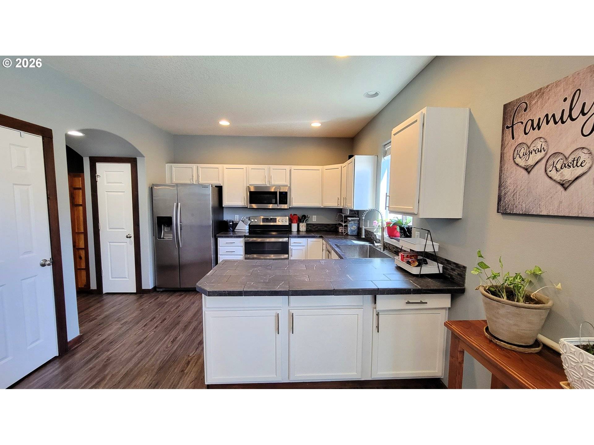 25206 IRENIC AVE, Veneta, OR 97487
