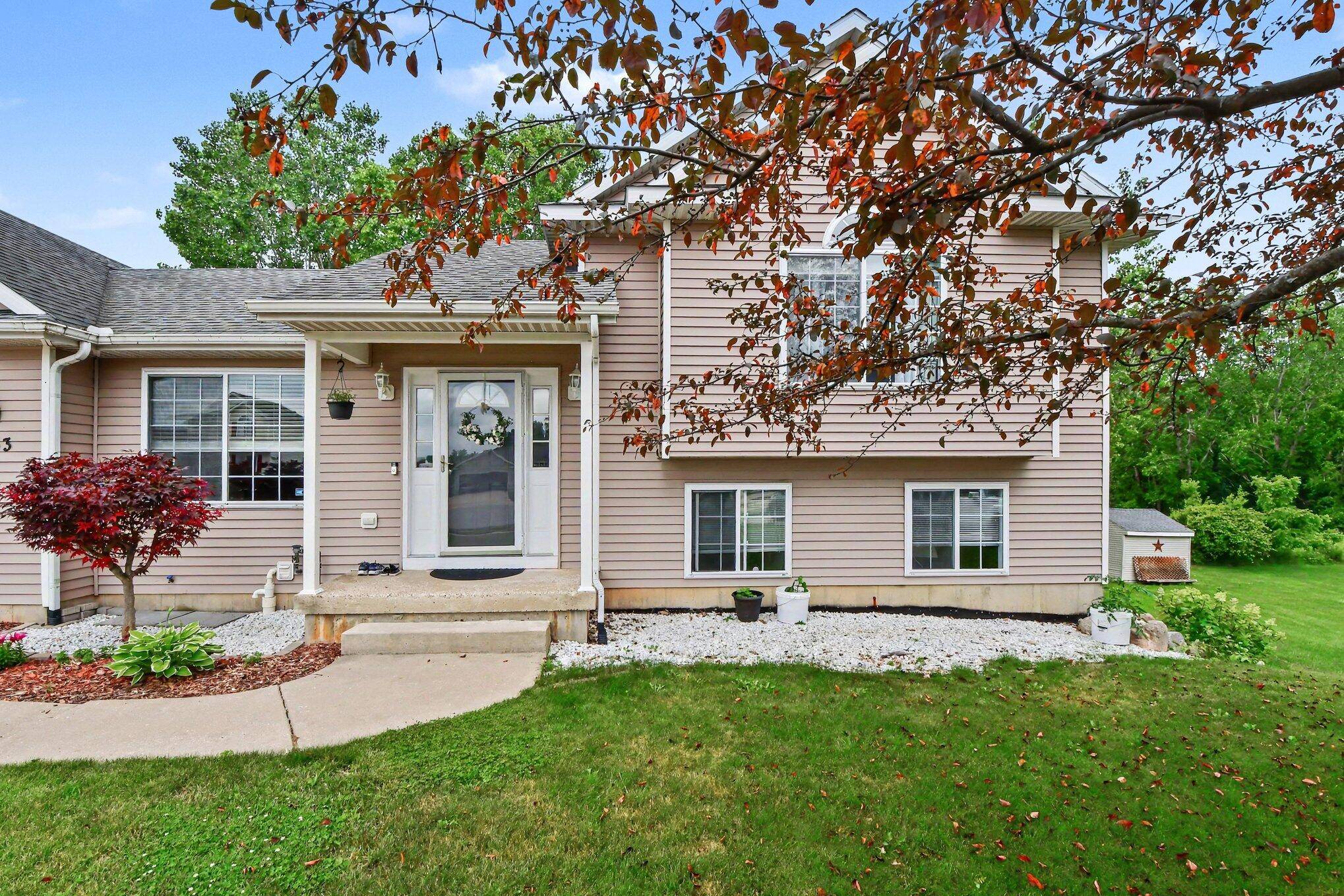 6633 Rye Grass CT SE, Gaines Twp, MI 49508