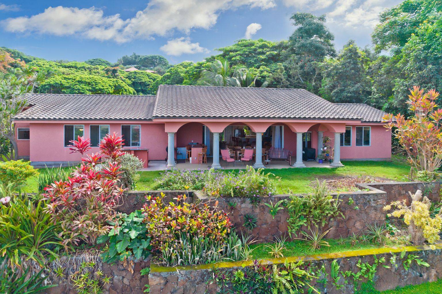 75-638 MAKAPONO PL, Kailua-kona, HI 96725