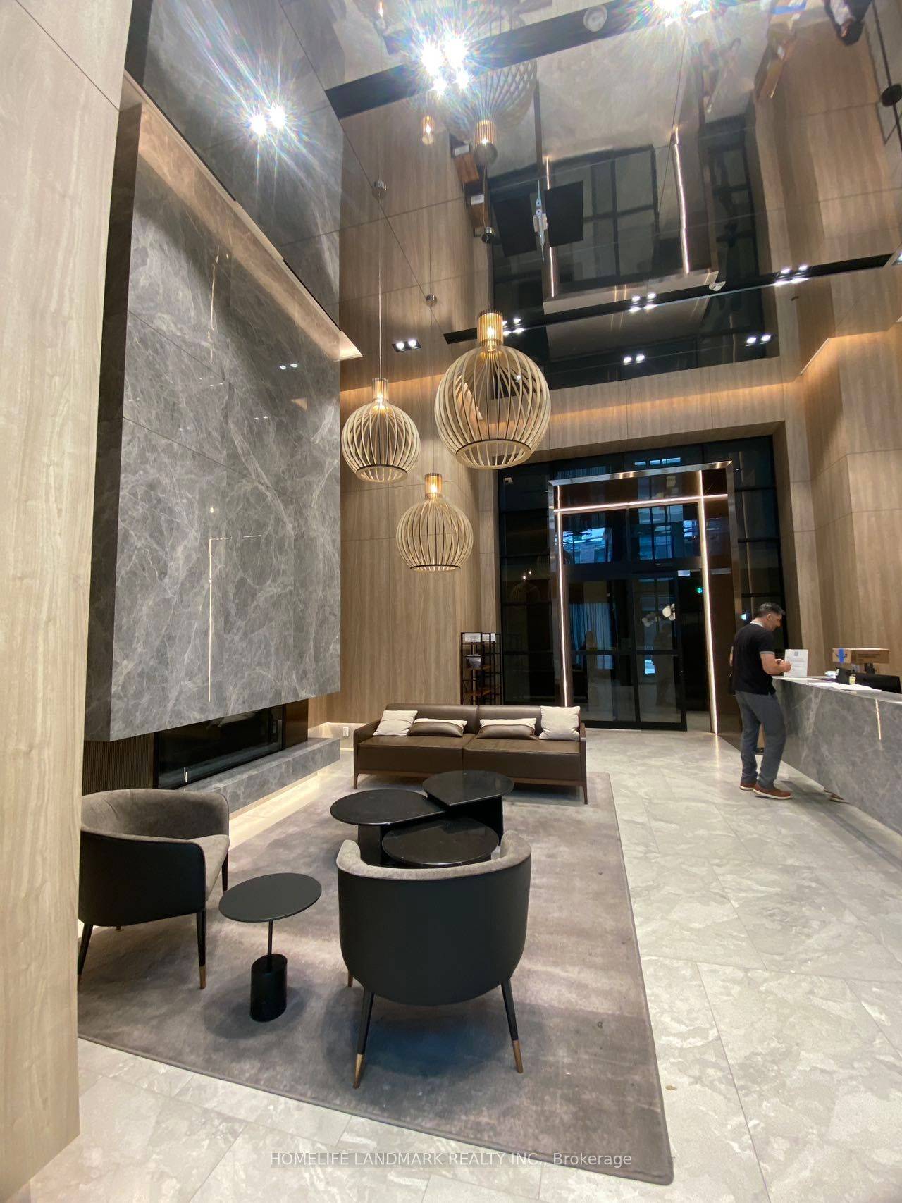 252 Church ST #4101, Toronto C08, ON M5B 0E6