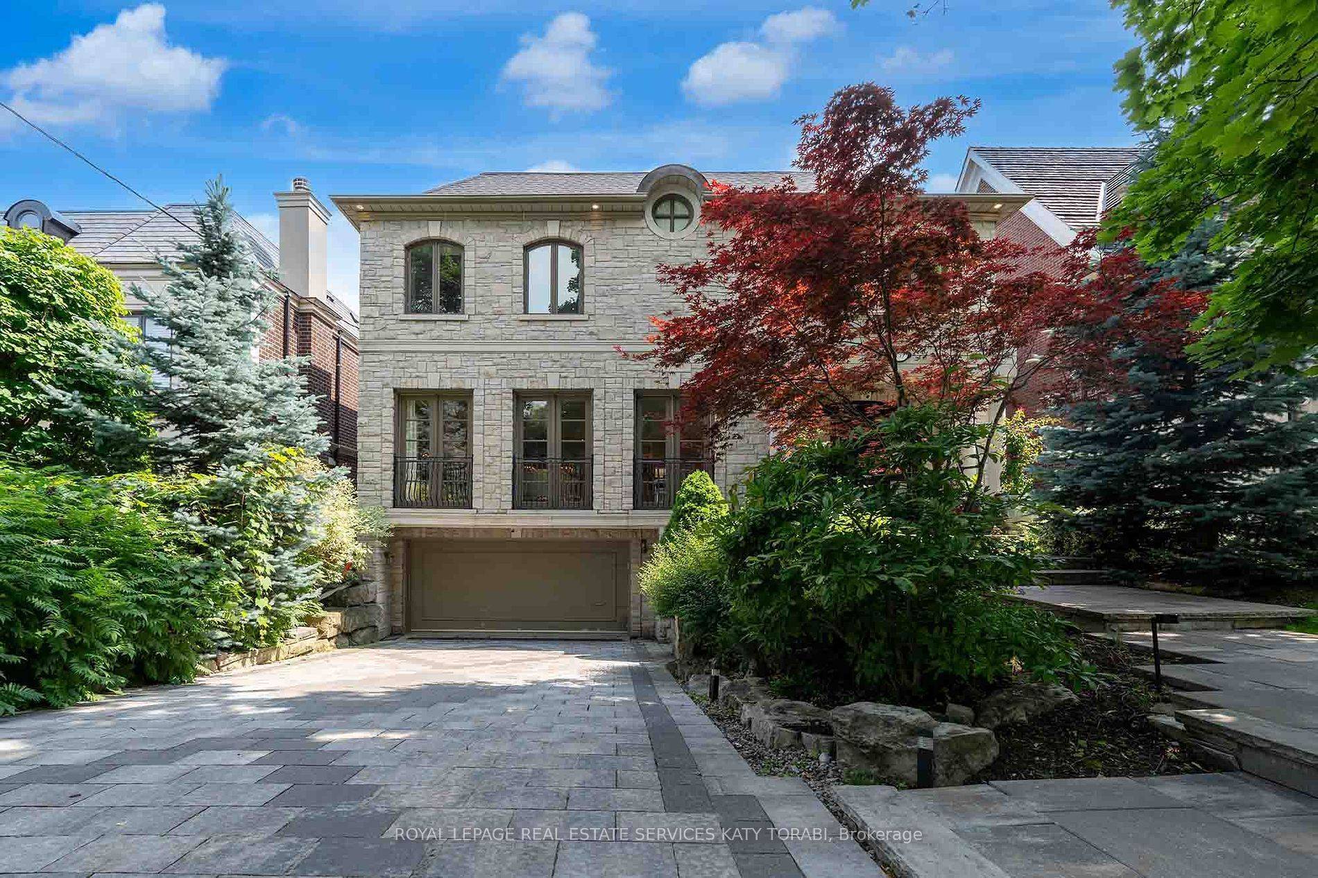 135 Buckingham AVE, Toronto C12, ON M4N 1R5