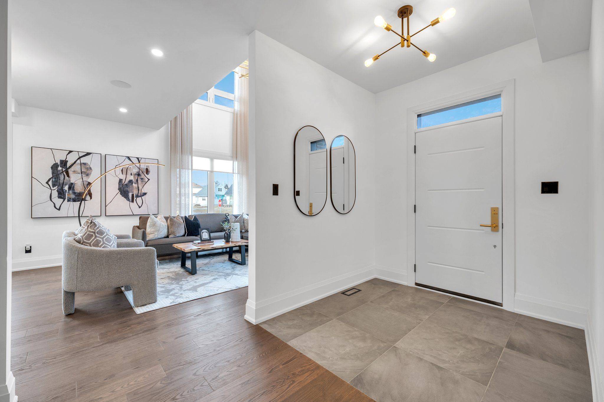 19 Burcher RD, Ajax, ON L1S 2P8