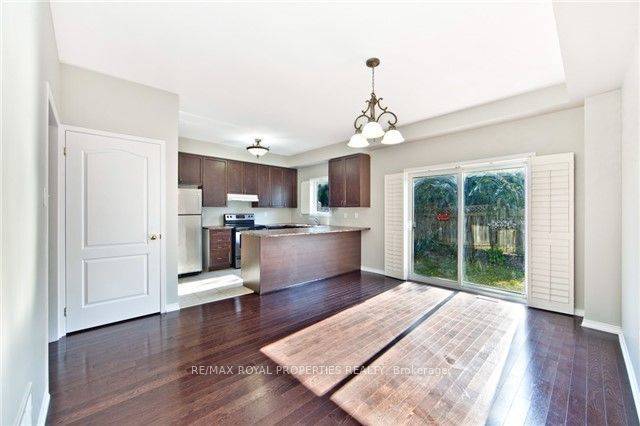18 Clarepark CT, Ajax, ON L1Z 0J5