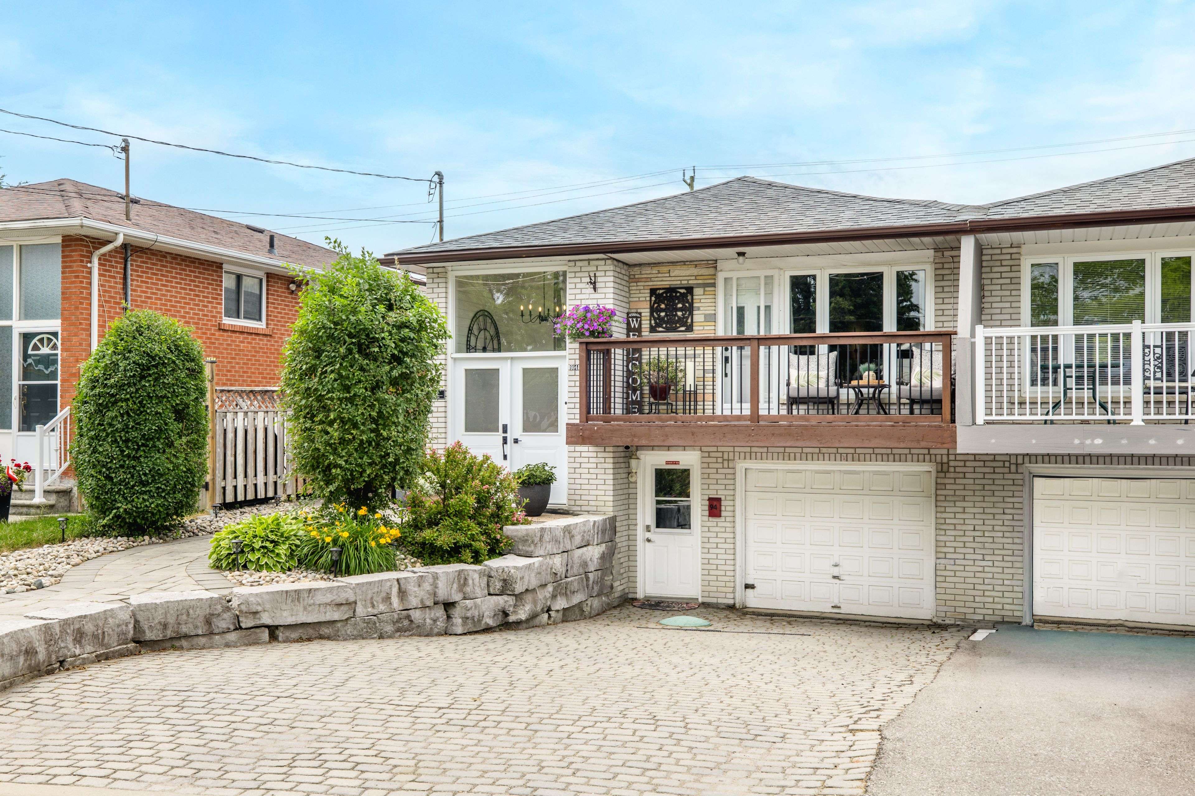 94 Back ST, Bradford West Gwillimbury, ON L3Z 1W7