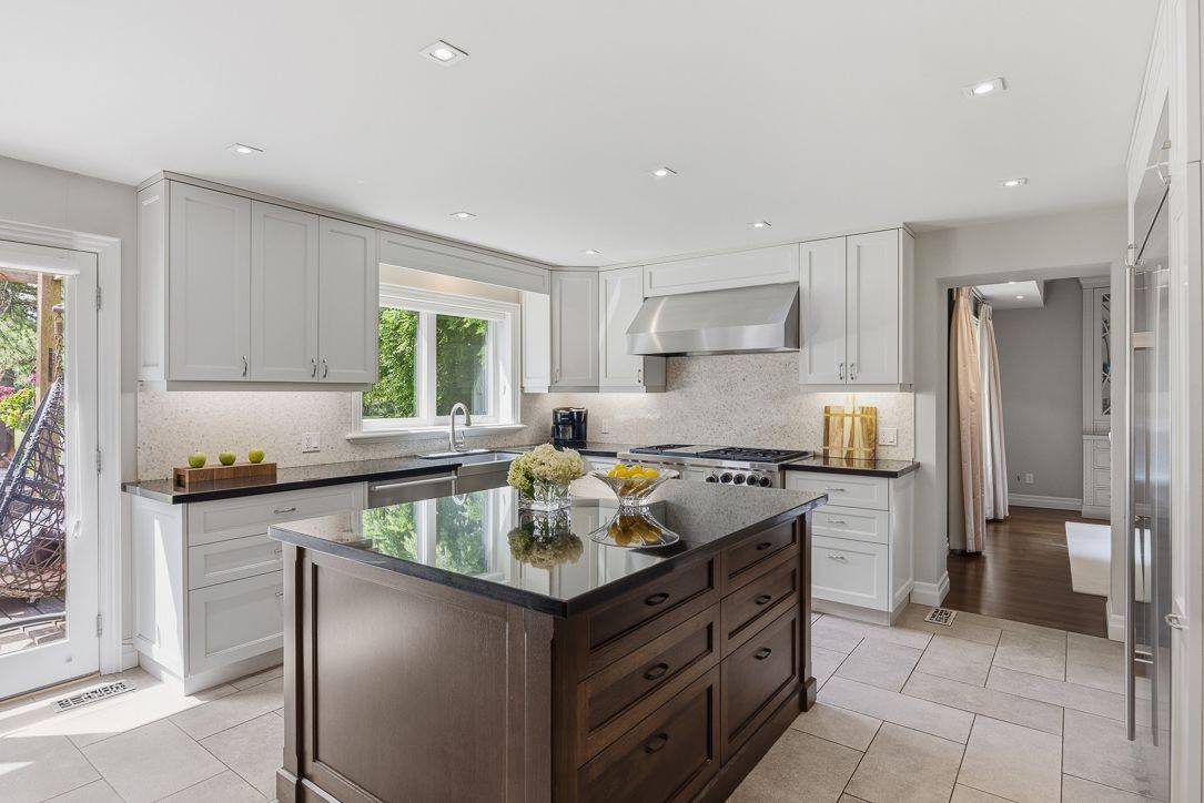 19 Fairway Heights CRES, Markham, ON L3T 1K1
