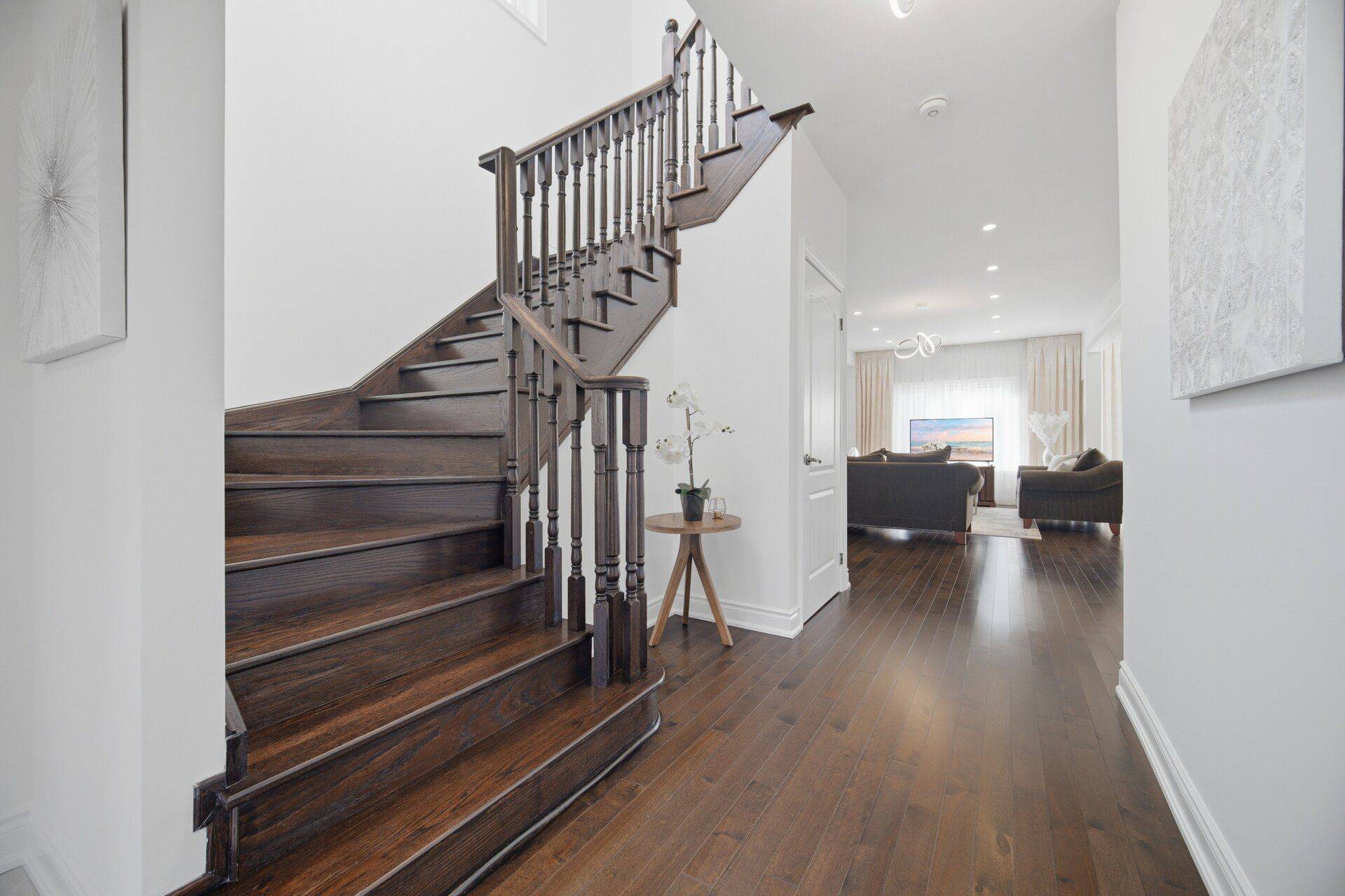66 Milby CRES, Bradford West Gwillimbury, ON L3Z 0X9