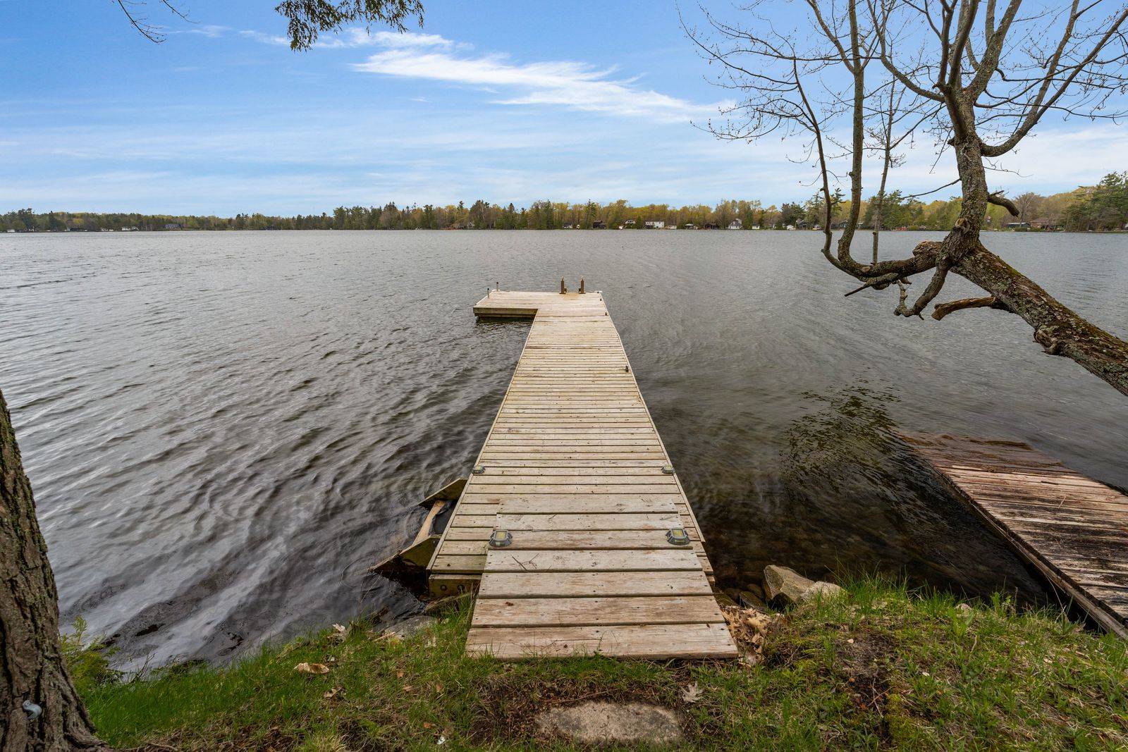 3143 South Sparrow Lake RD, Severn, ON L0K 2B0