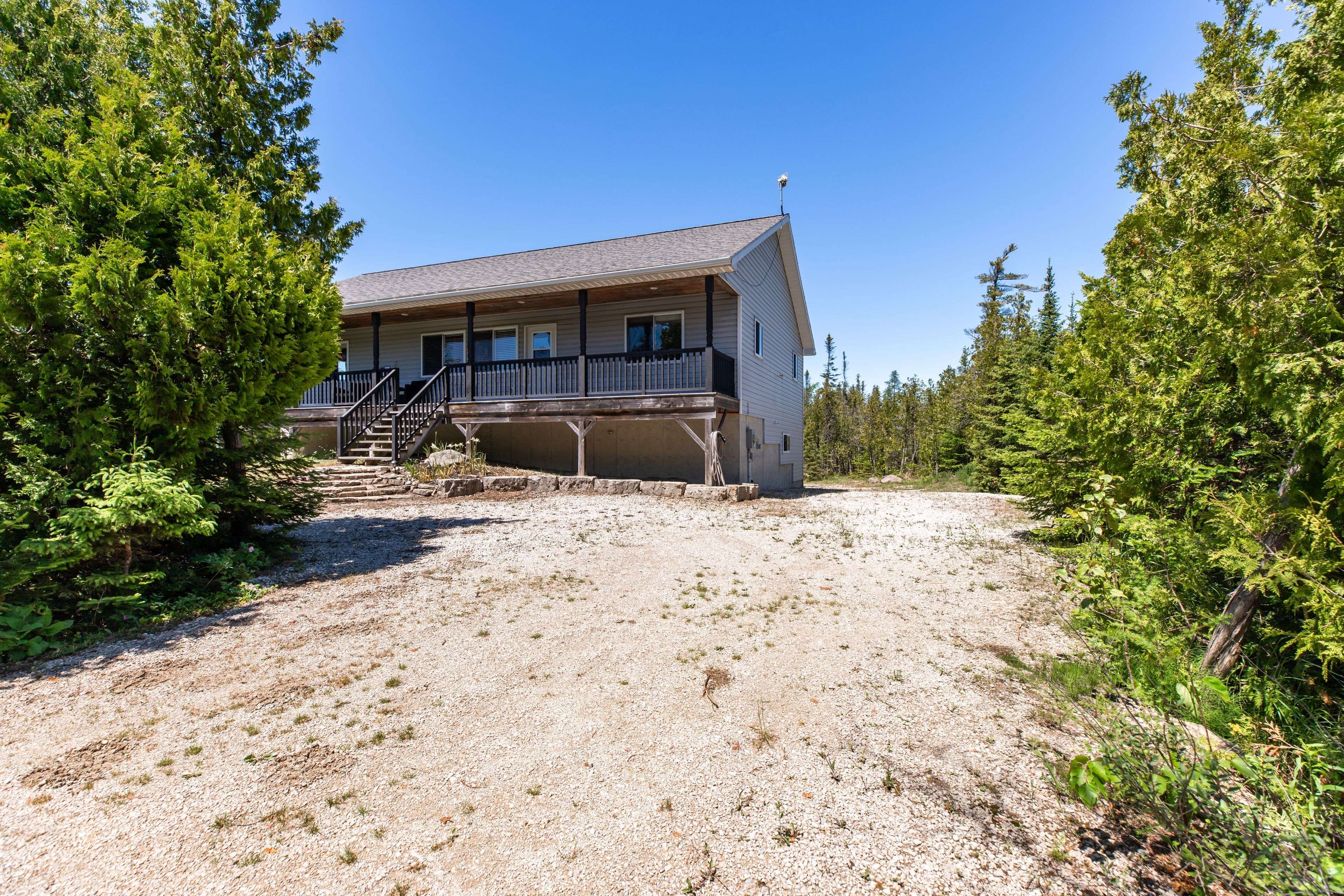 62 McIvor DR, Northern Bruce Peninsula, ON N0H 1Z0