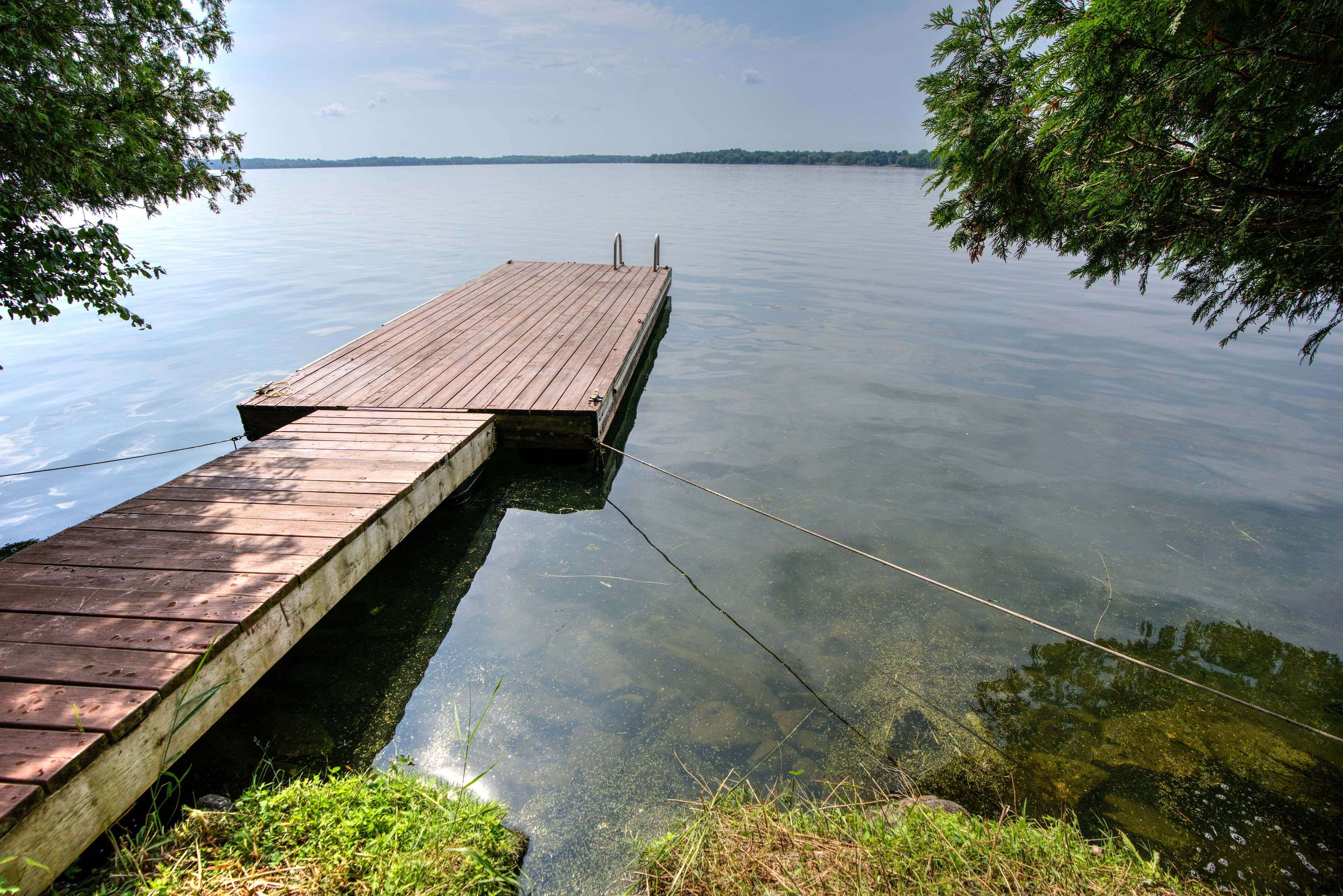 715 North Shore RD, Rideau Lakes, ON K0G 1X0