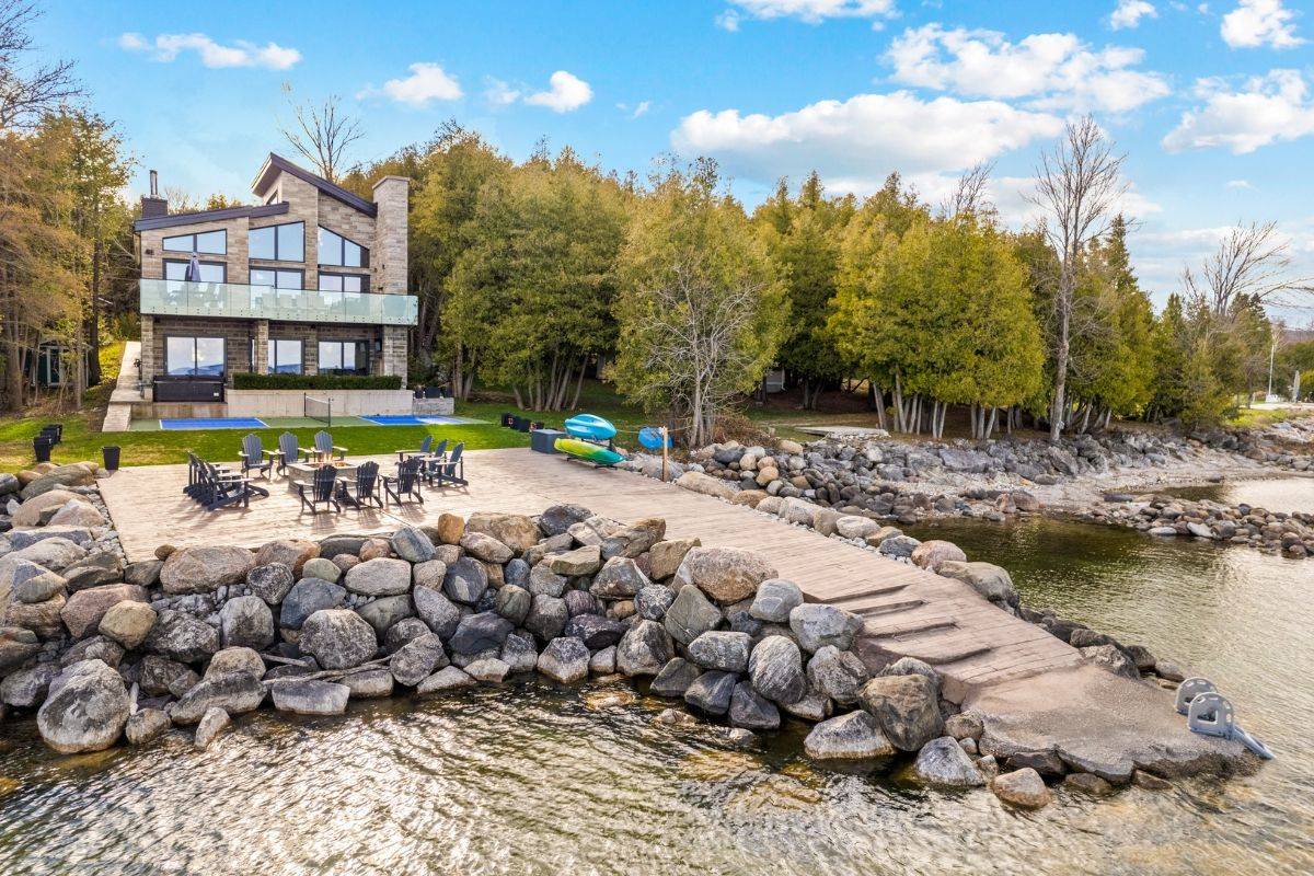 138 GEORGIAN BEACH LN, Meaford, ON N4L 0A7