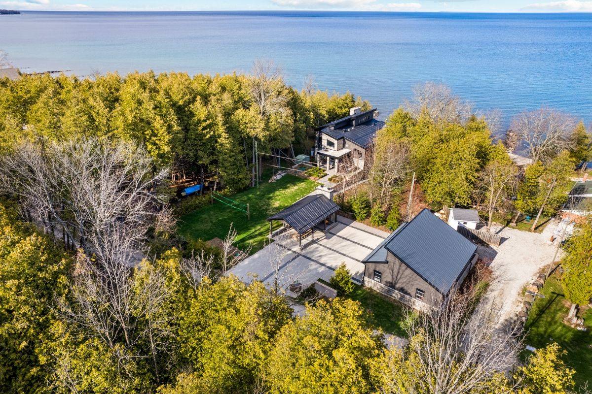 138 GEORGIAN BEACH LN, Meaford, ON N4L 0A7