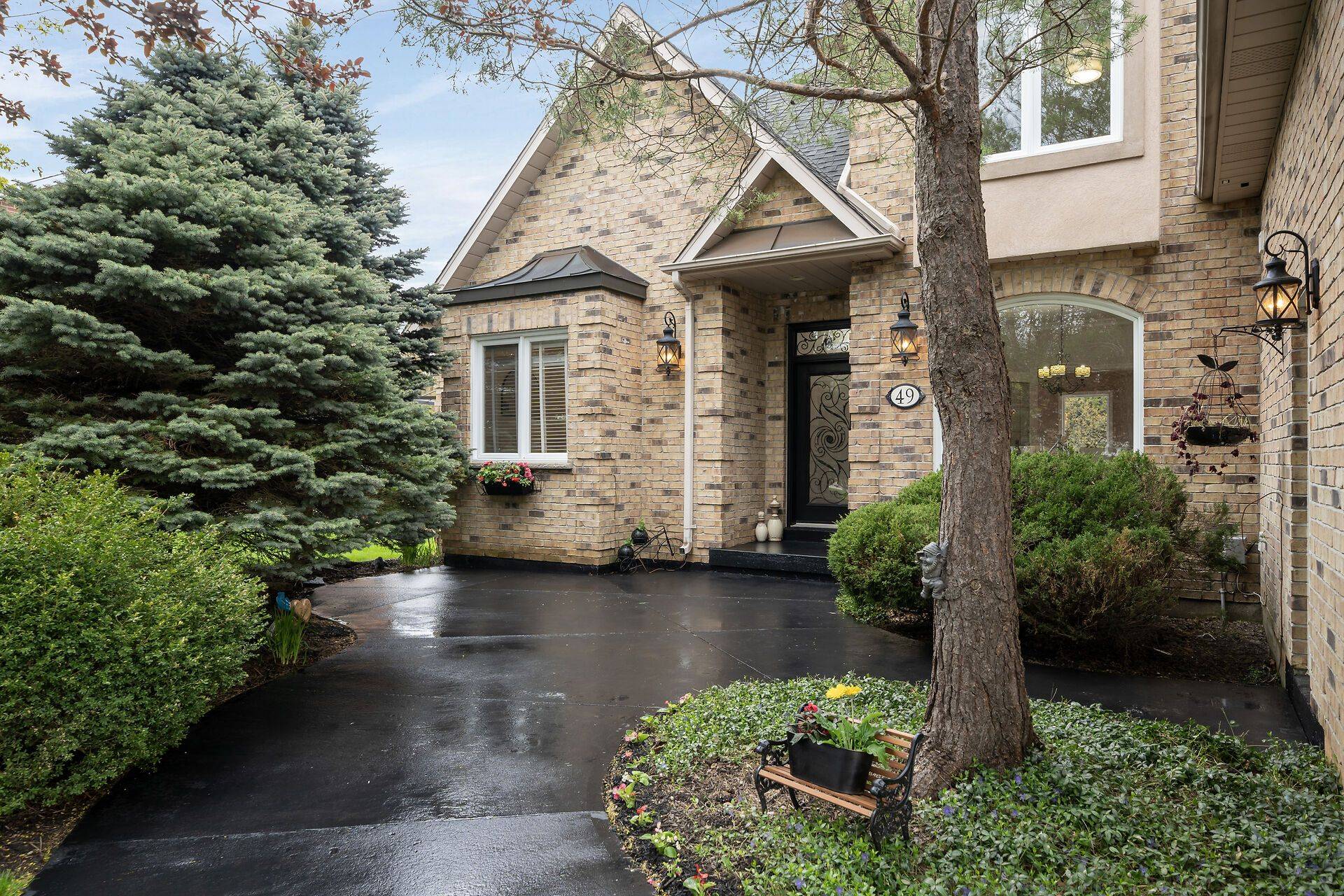 49 Waterford DR, Erin, ON N0B 1T0