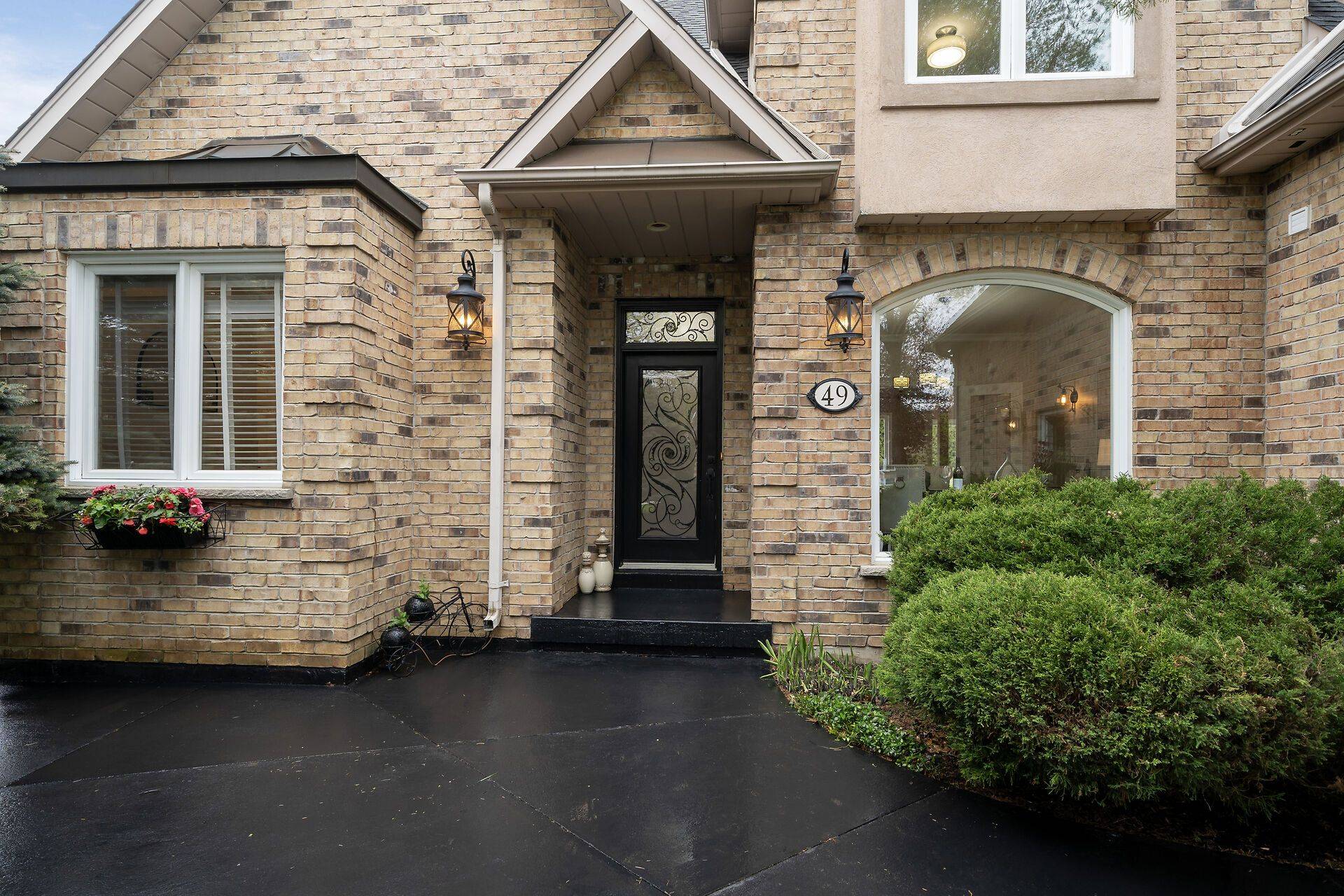 49 Waterford DR, Erin, ON N0B 1T0