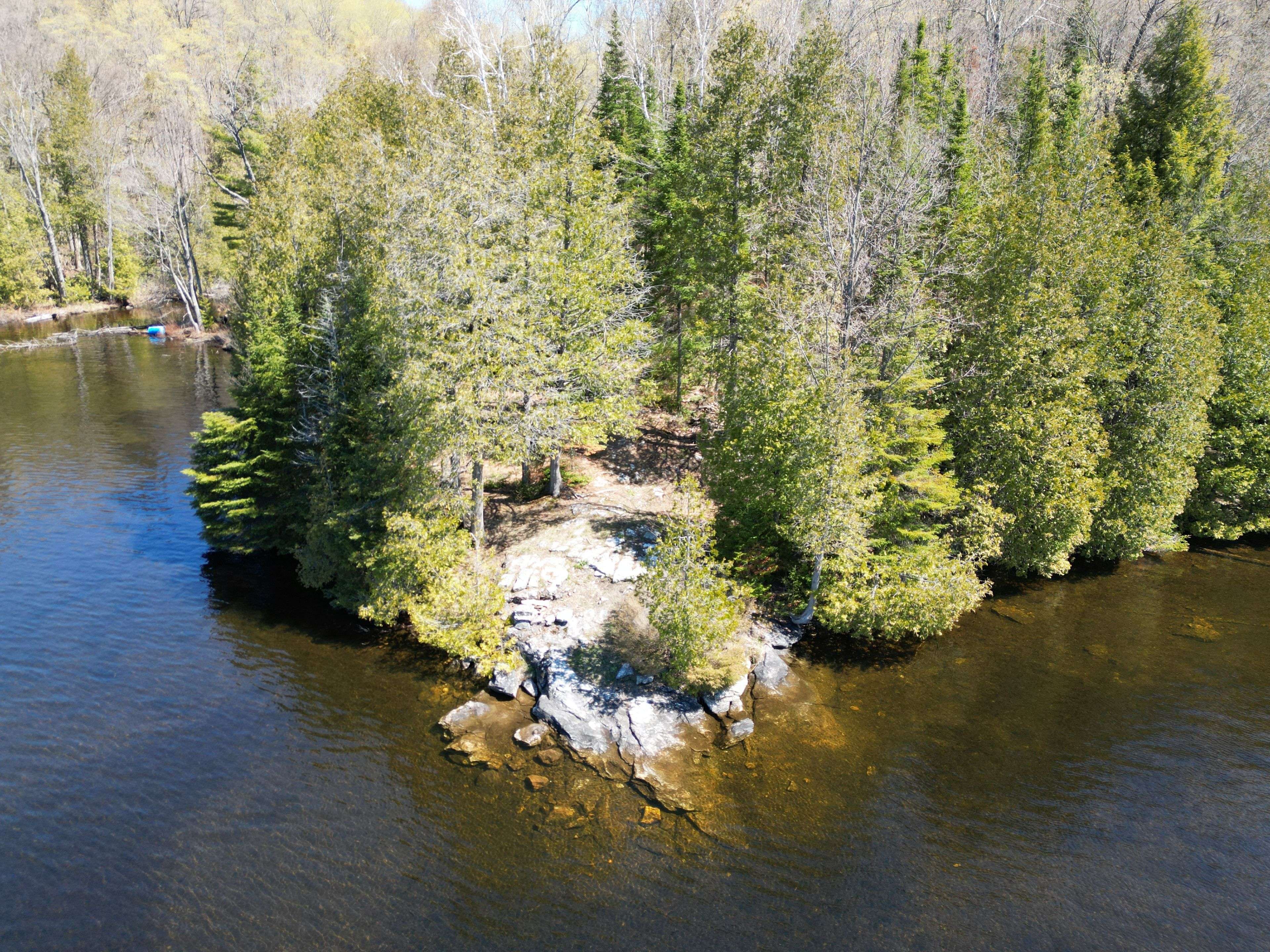 1325 Andek TRL, Highlands East, ON K0M 2A0