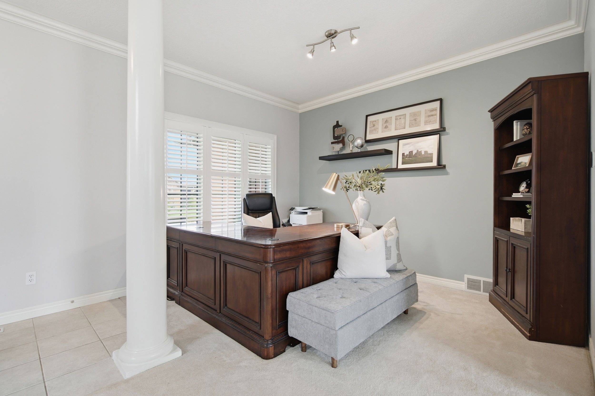 32 Wingreen LN, Middlesex Centre, ON N0L 1R0