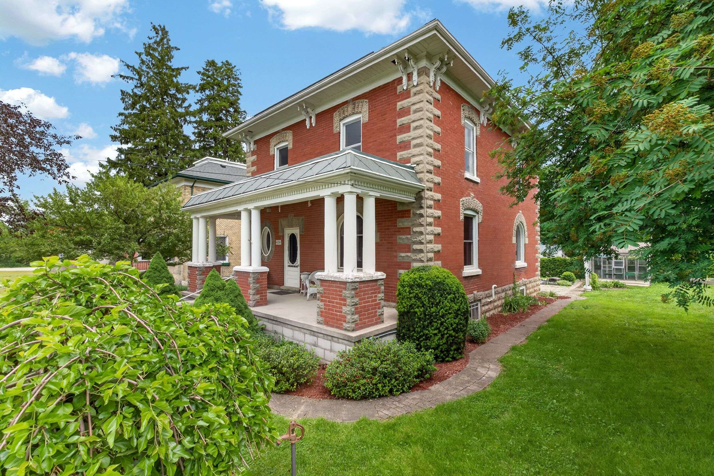 484 Queen ST, North Huron, ON N0M 1H0
