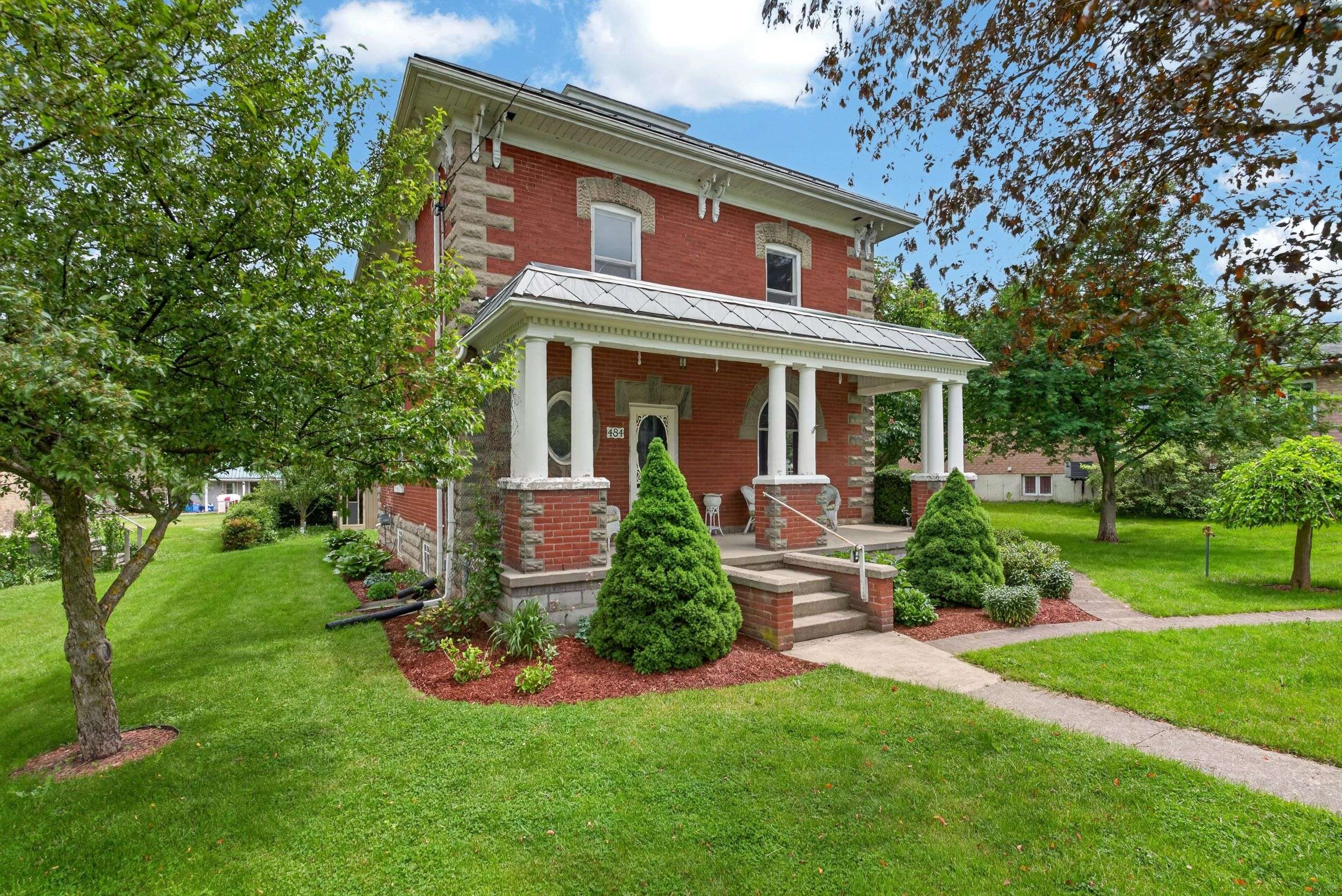 484 Queen ST, North Huron, ON N0M 1H0