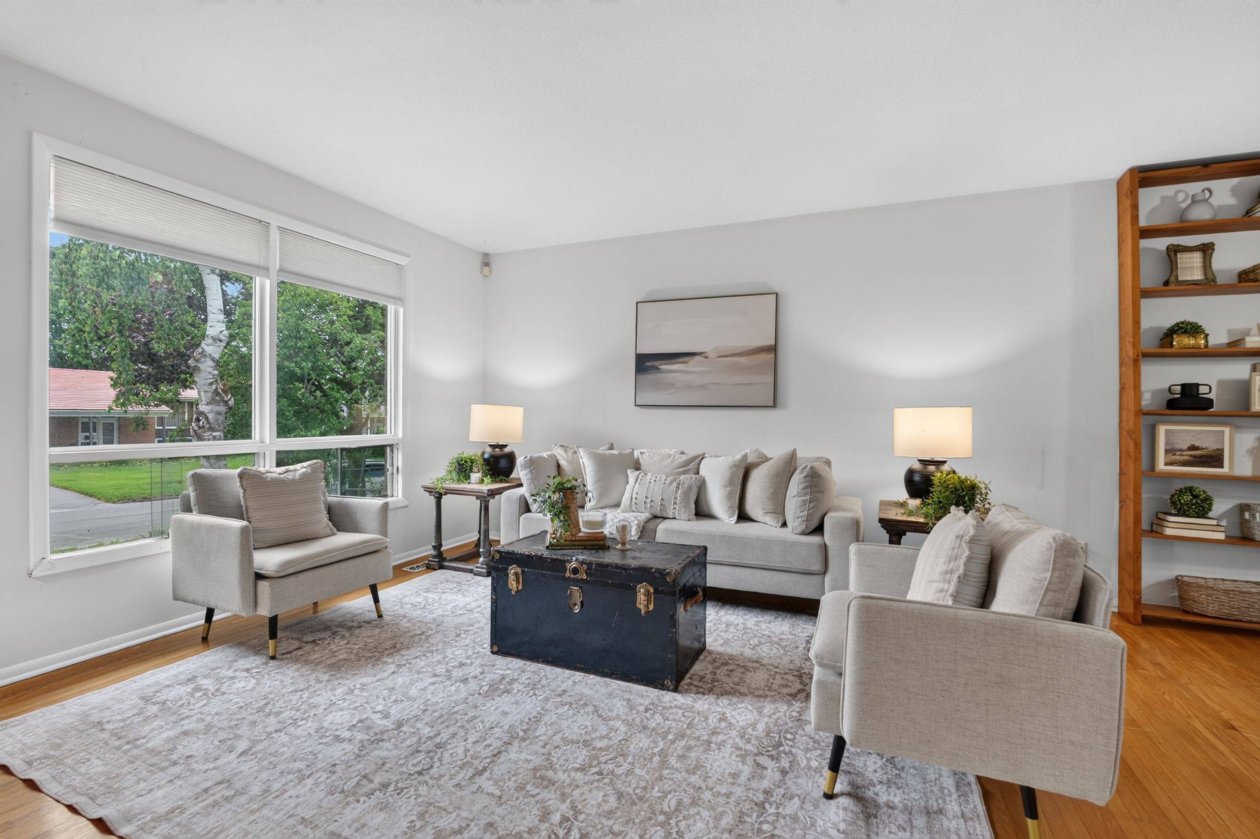 11 PEMBER PL, Kingston, ON K7M 2P8