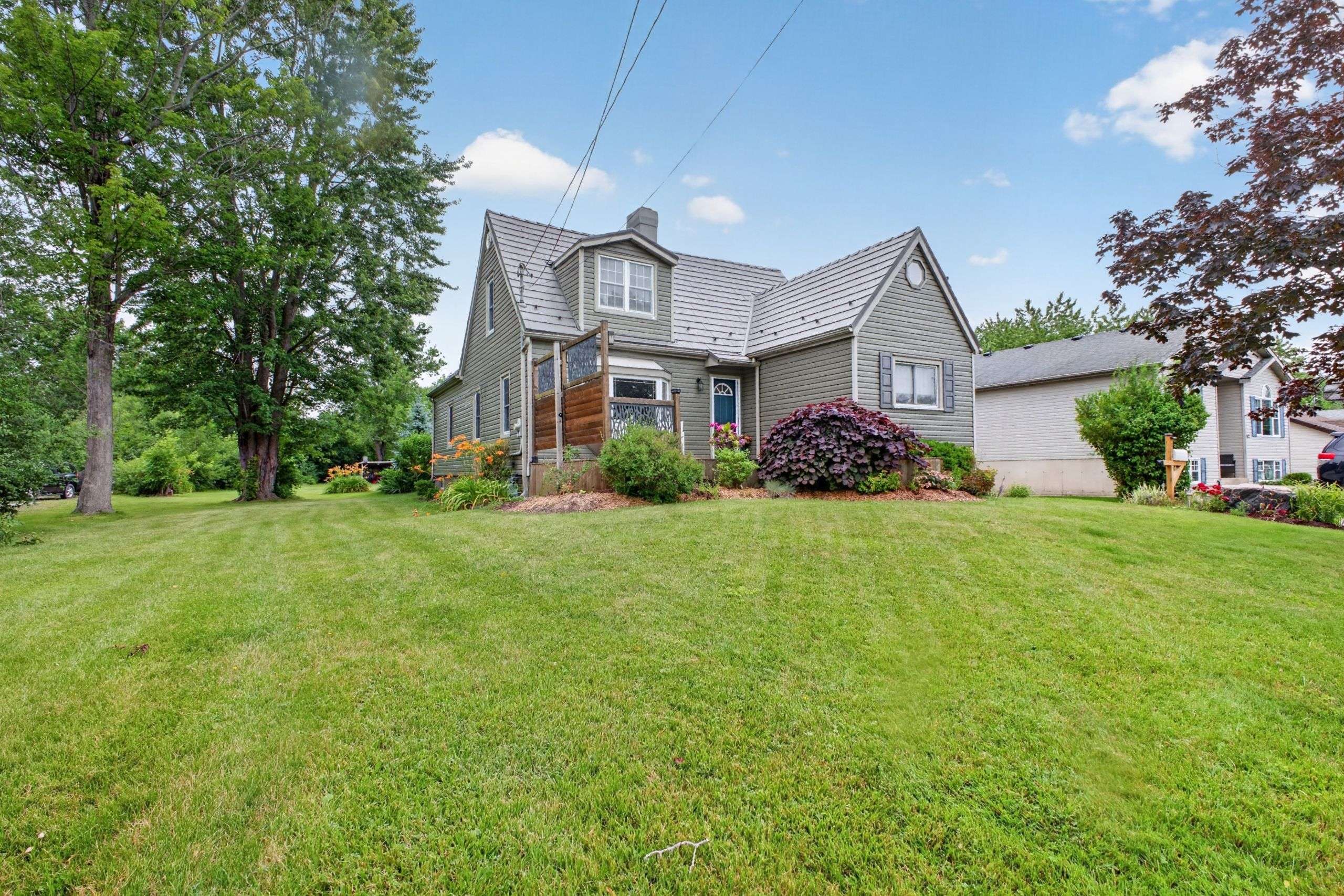 316 Leask AVE, Fort Erie, ON L2A 4L4