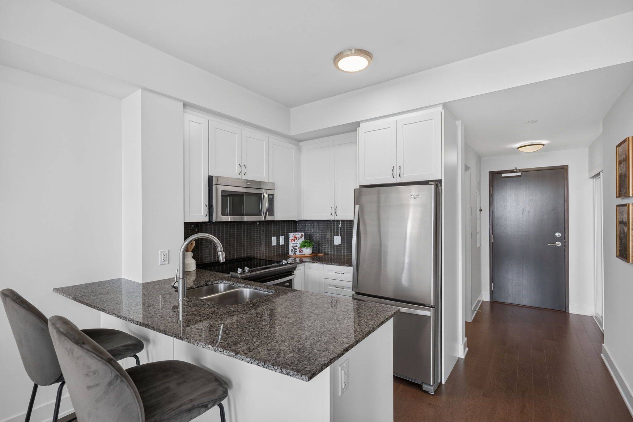 1035 Bank ST #1501, Glebe - Ottawa East And Area, ON K1H 7R1